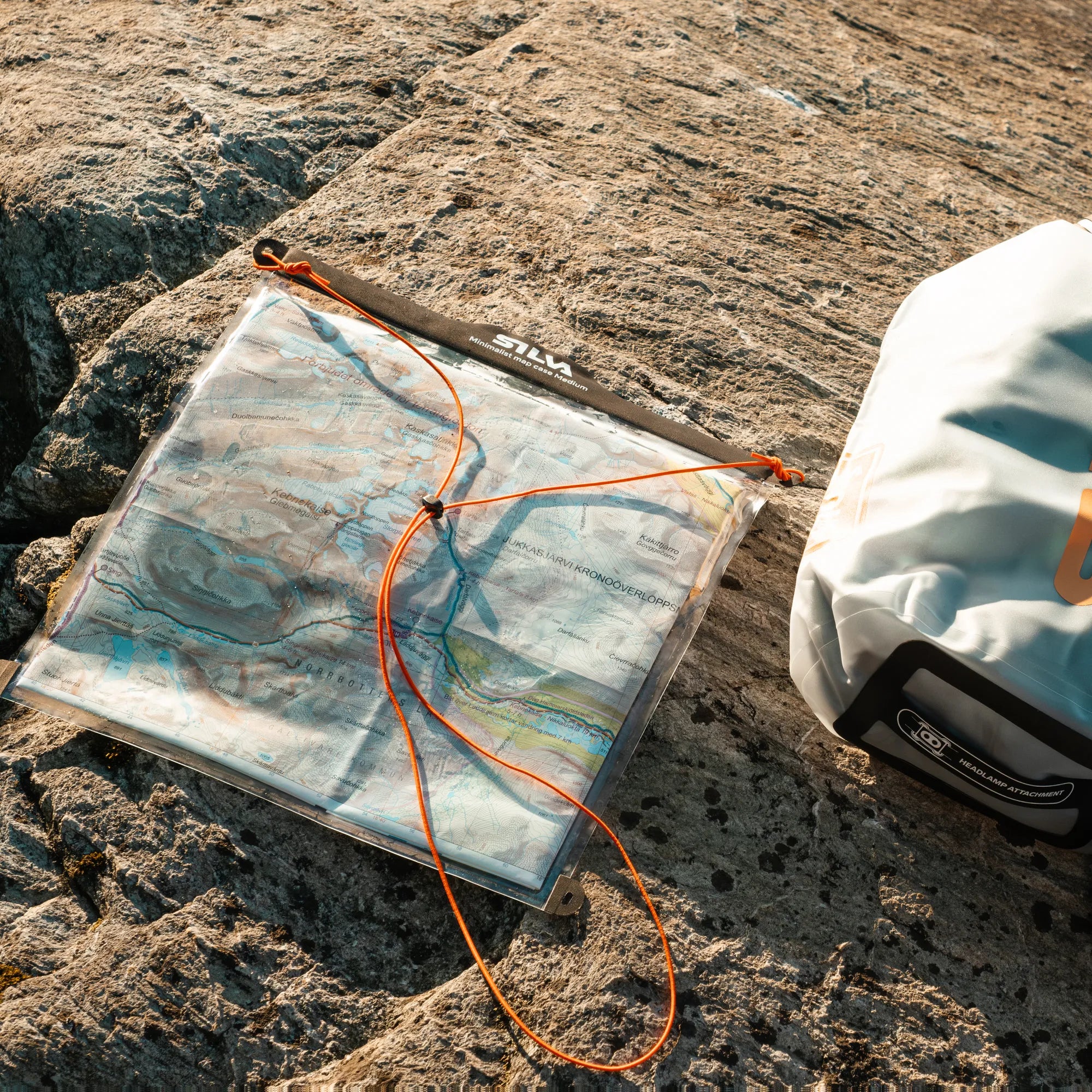 Waterproof lite map case M