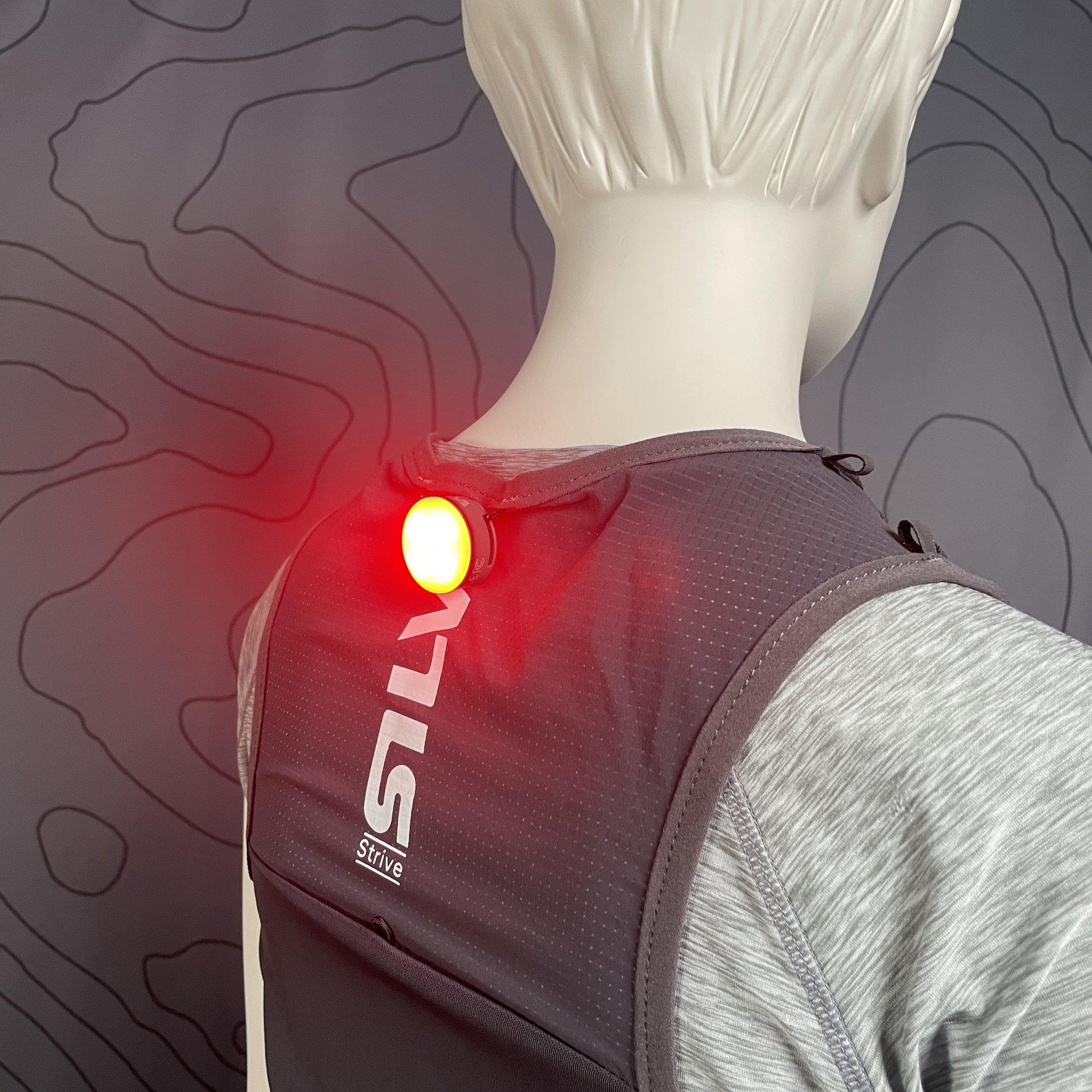Smini Rear Light_38467_clip on vest glowing